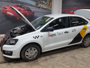 Volkswagen Polo поколения 5 (рестайлинг) седан 1.6 AT
